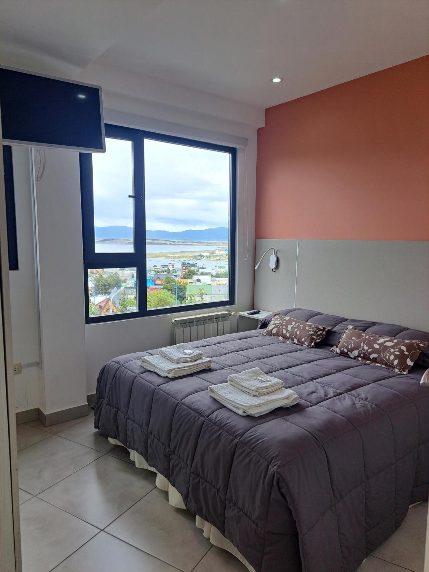 Alem 3C Apartment Ushuaia Bagian luar foto
